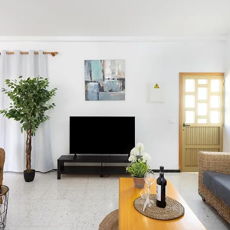 Casa Maruca With Roque Nublo View Holiday home Tejeda (Gran Canaria)