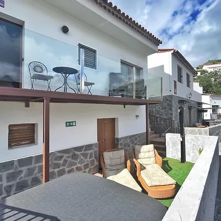 Casa Maruca With Roque Nublo View 펜션 테헤다